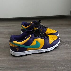 Nike dunk low Lisa Leslie sneakers lakers